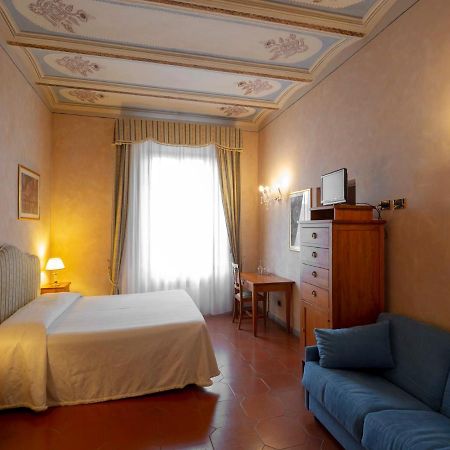 B&B Palazzo Al Torrione 2 Сан Джиминяно Екстериор снимка