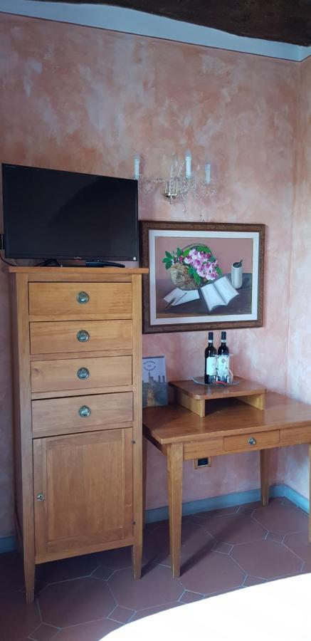 B&B Palazzo Al Torrione 2 Сан Джиминяно Екстериор снимка