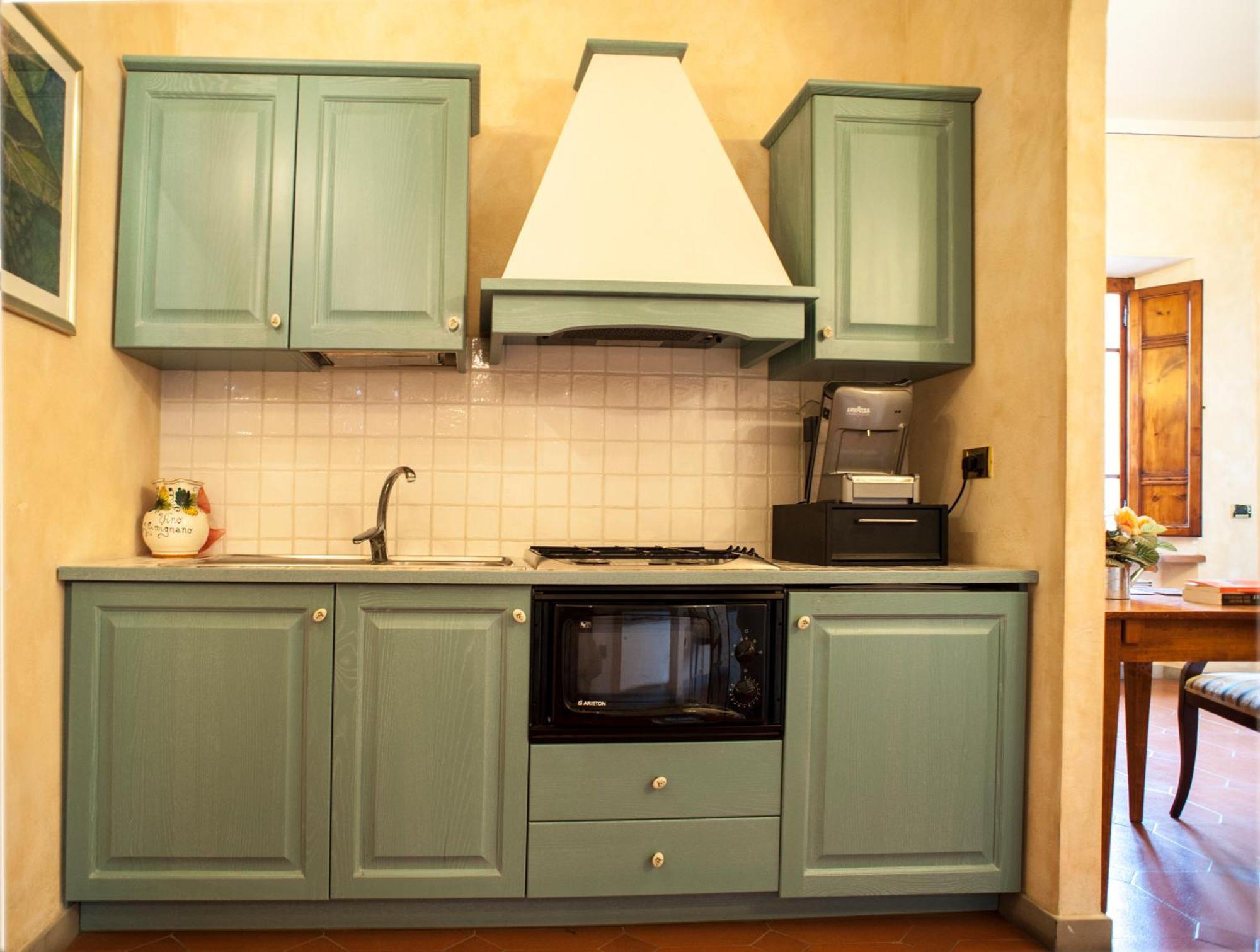 B&B Palazzo Al Torrione 2 Сан Джиминяно Екстериор снимка