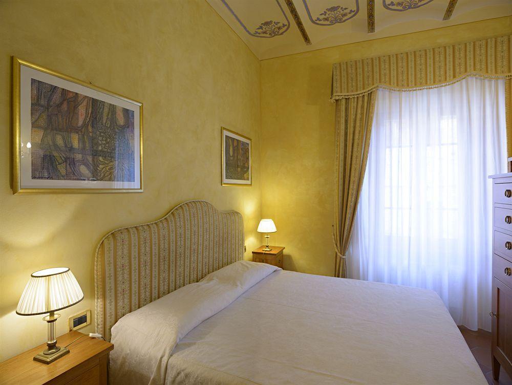B&B Palazzo Al Torrione 2 Сан Джиминяно Екстериор снимка