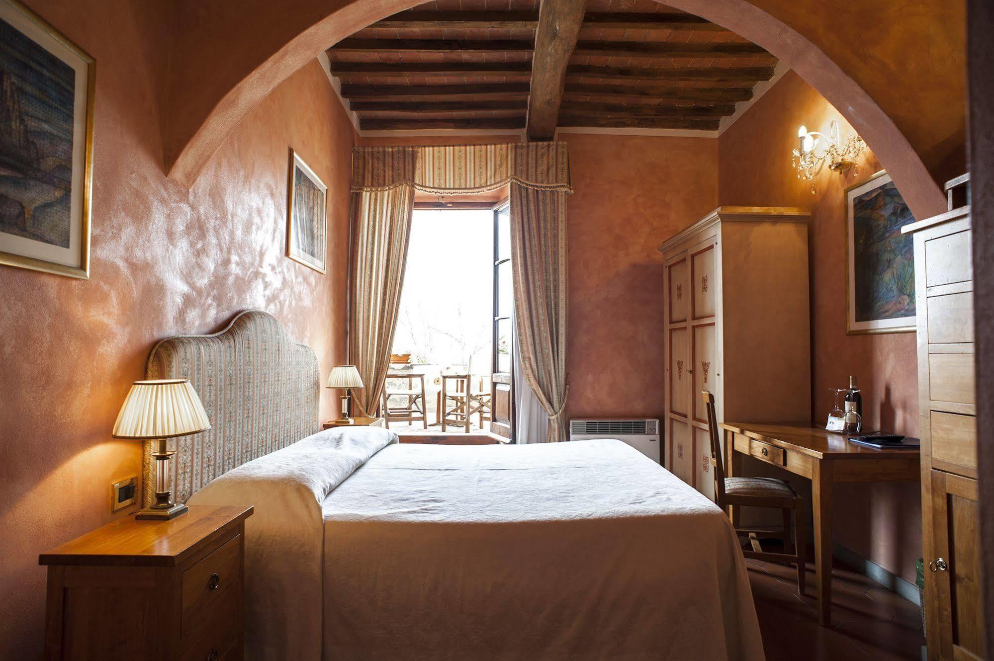 B&B Palazzo Al Torrione 2 Сан Джиминяно Екстериор снимка