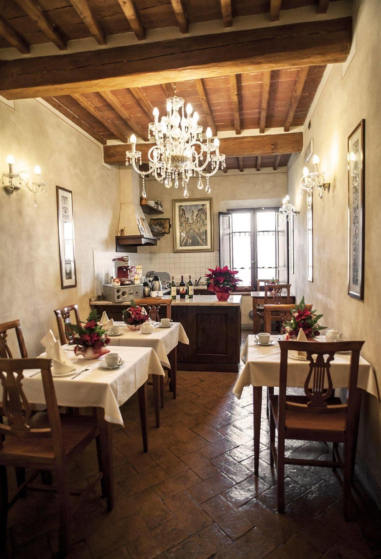B&B Palazzo Al Torrione 2 Сан Джиминяно Екстериор снимка