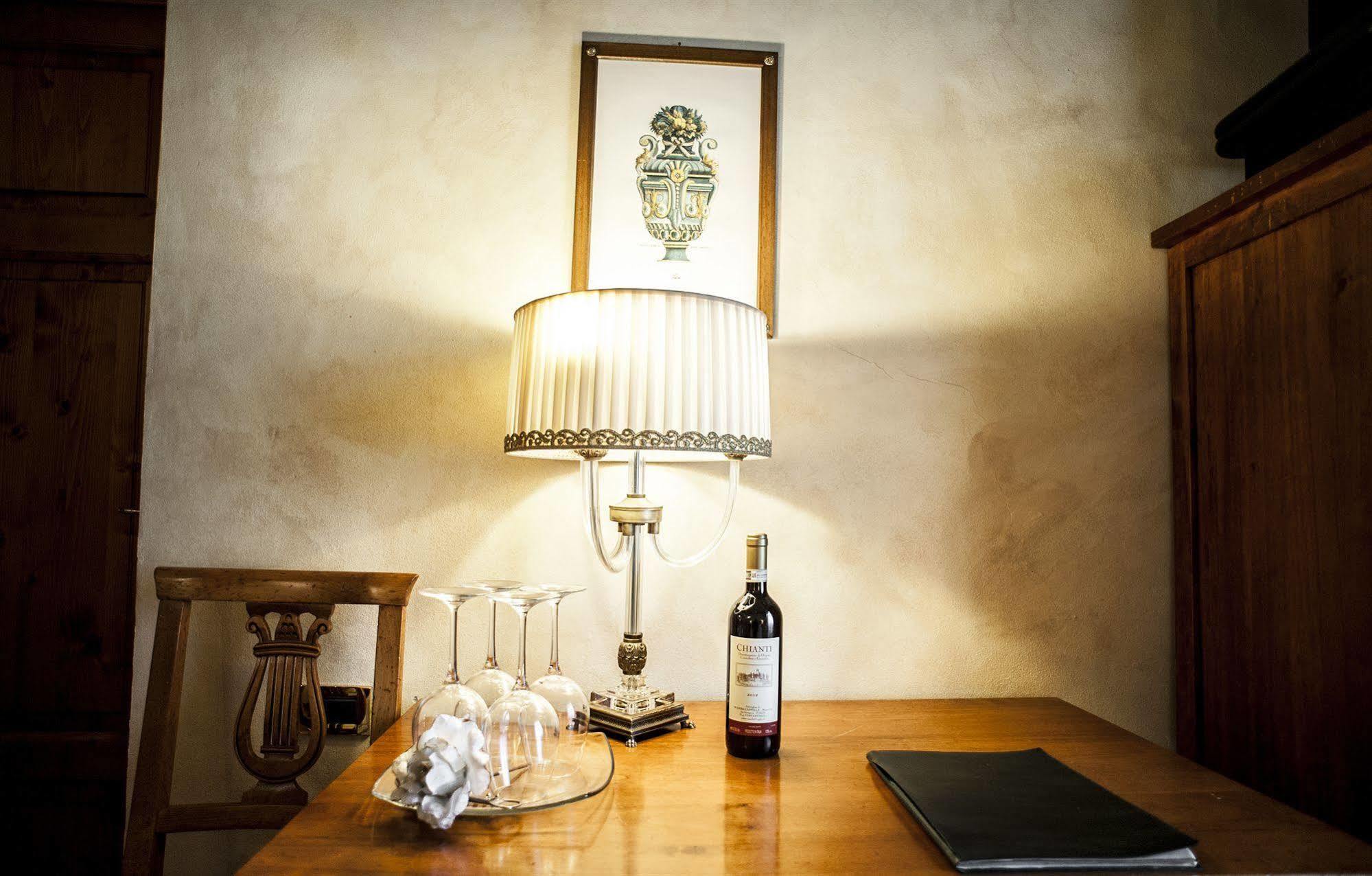 B&B Palazzo Al Torrione 2 Сан Джиминяно Екстериор снимка
